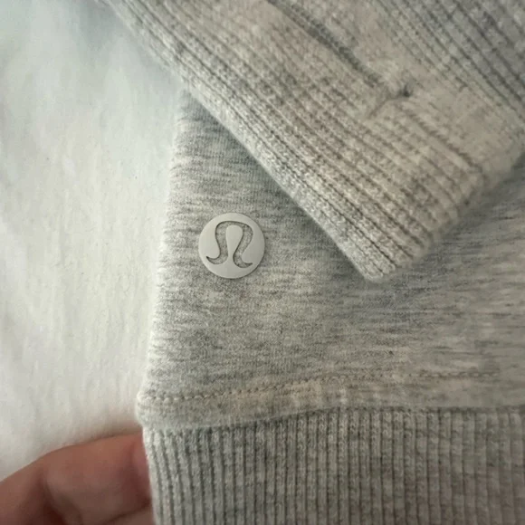 Lululemon Scuba Hoodie- EUC - Picture 5 of 6